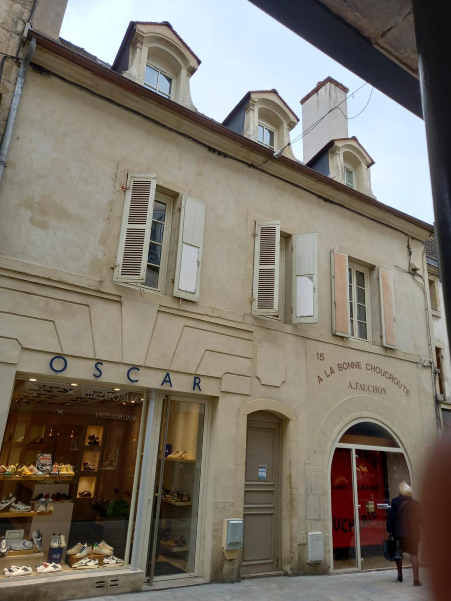 La Cascade Et Des Halles Dijon Eksteriør billede